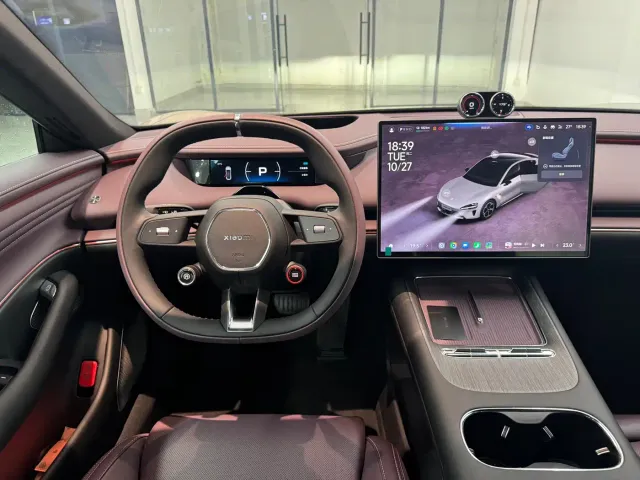 Xiaomi SU7 — Фото автомобиля 8