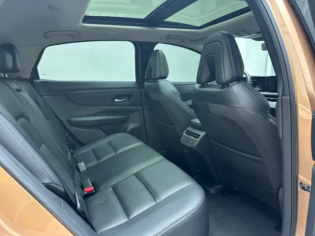 Nissan Ariya — Фото автомобиля 6
