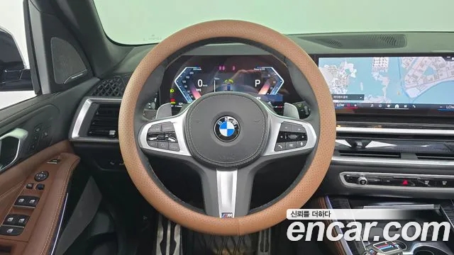 BMW X5 xDrive 40i M Sport — Фото автомобиля 13