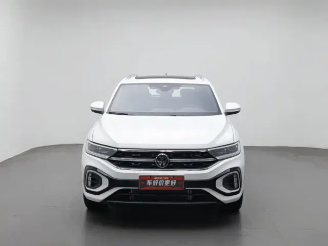 Volkswagen T-Roc — Фото автомобиля 3