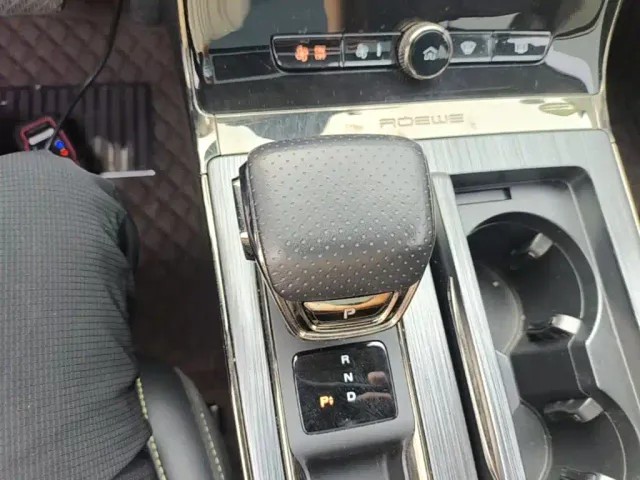 Roewe Roewe RX5 New Energy 2021 Model ePLUS National Trend Ronglin Luxury Edition — Фото автомобиля 13
