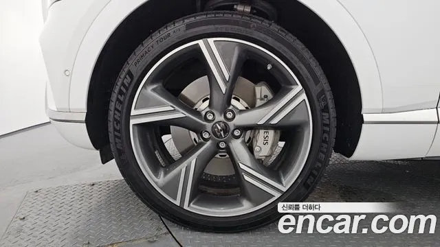 Genesis GV80 2.5T Бензин AWD — Фото автомобиля 5