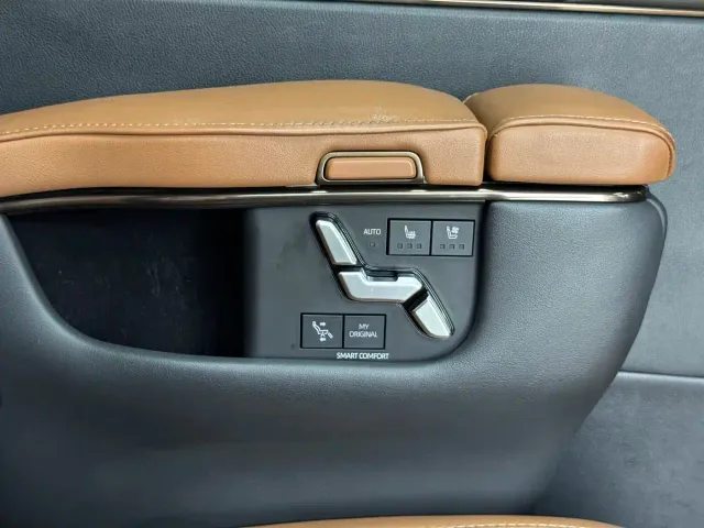 Toyota Vellfire — Фото автомобиля 13