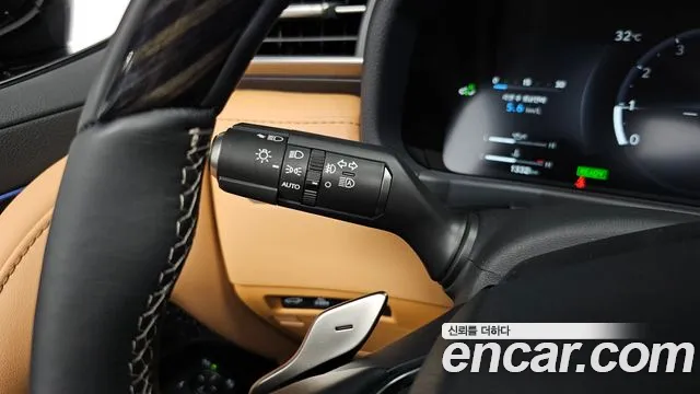 Lexus LX — Фото автомобиля 11