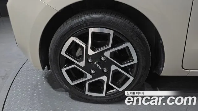 Kia RAY Новый Kia Ray Signature — Фото автомобиля 5