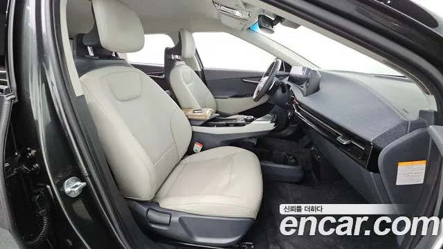 Kia EV6 — Фото автомобиля 26