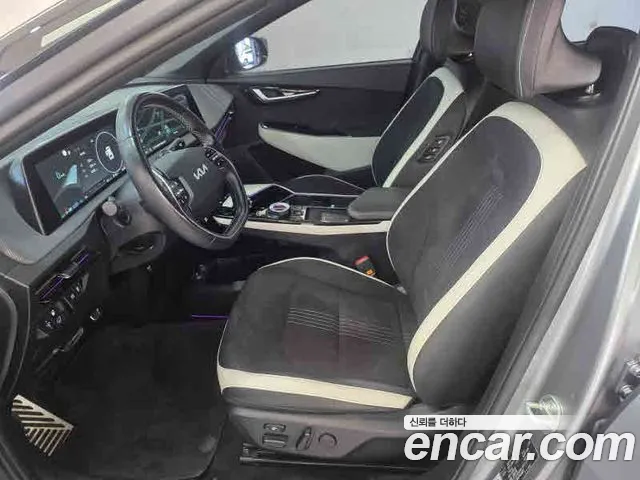 Kia EV6 — Фото автомобиля 19