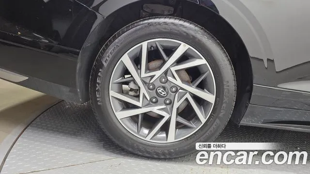 Hyundai Grandeur GN7 — Фото автомобиля 5