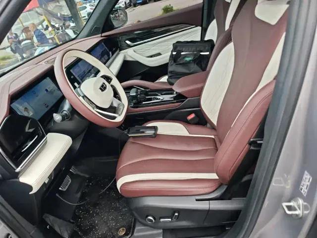 Geely Xingyue L — Фото автомобиля 14