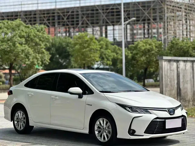Toyota Corolla — Фото автомобиля 3