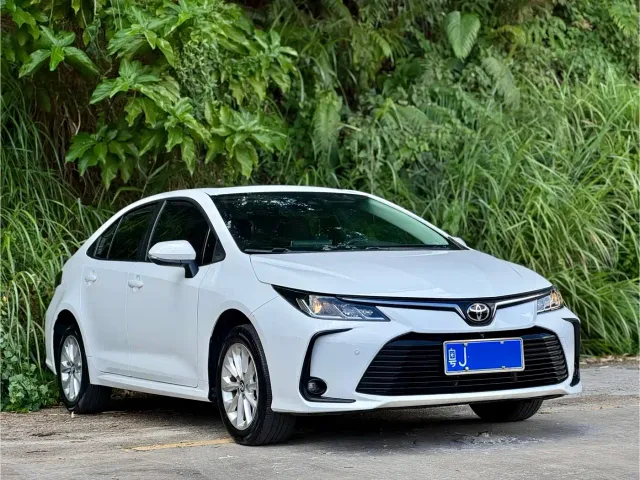 Toyota Corolla — Фото автомобиля 3