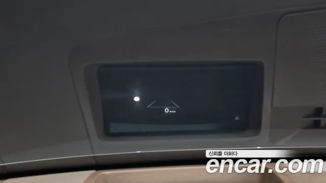 Hyundai Grandeur Grandeur (GN7) 2.5 Бензин 2WD — Фото автомобиля 19