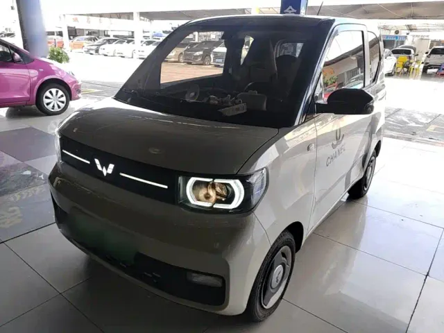 Фотография автомобиля — Wuling Hongguang Mini EV
