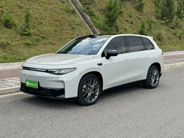 Фотография автомобиля — Leapmotor C10
