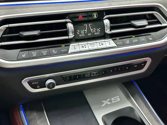 BMW X5 — Фото автомобиля 17