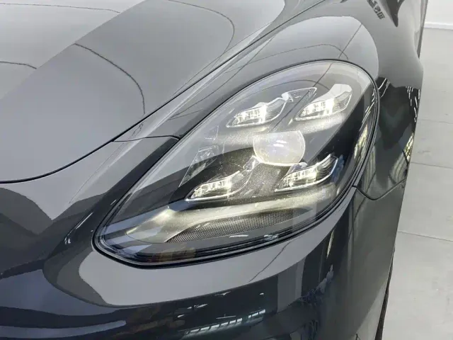 Porsche Panamera — Фото автомобиля 5
