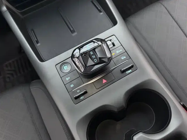 BYD Qin PLUS — Фото автомобиля 10