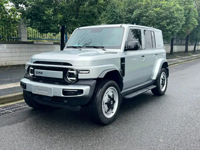 Фотография автомобиля — iCAR V23