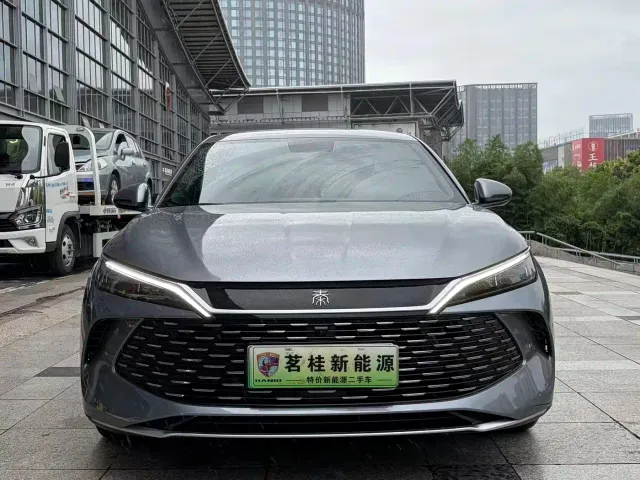 BYD Qin L — Фото автомобиля 2