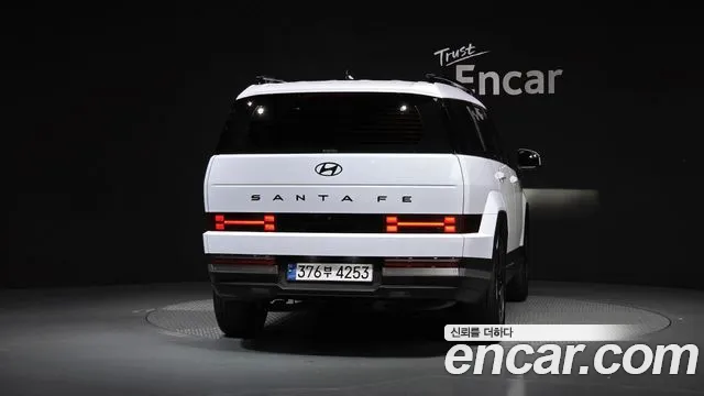 Hyundai Santafe — Фото автомобиля 3