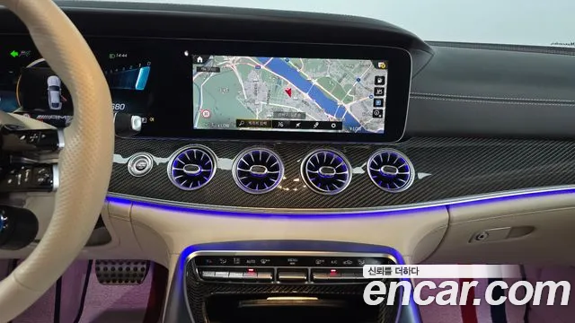 Mercedes-Benz AMG GT 4 двери 63 S 4MATIC+ — Фото автомобиля 11
