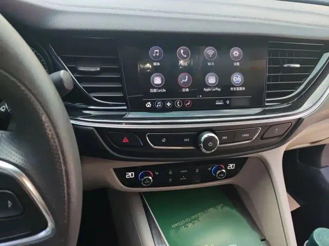 Buick Regal — Фото автомобиля 5