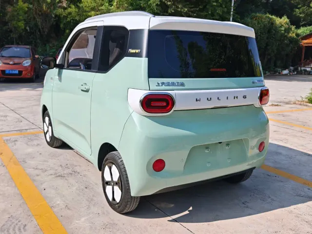 Wuling Hongguang Mini EV — Фото автомобиля 8