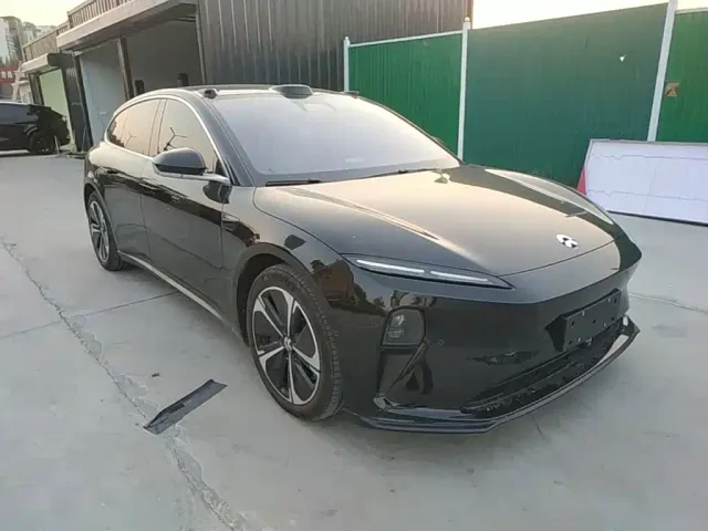 Nio ET5 Touring — Фото автомобиля 3