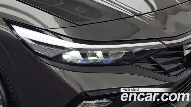 Hyundai Avante CN7 — Фото автомобиля 7