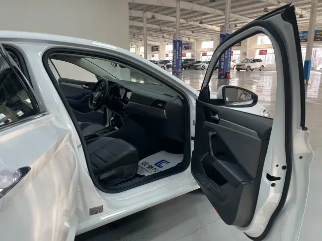 Volkswagen Sagitar — Фото автомобиля 13