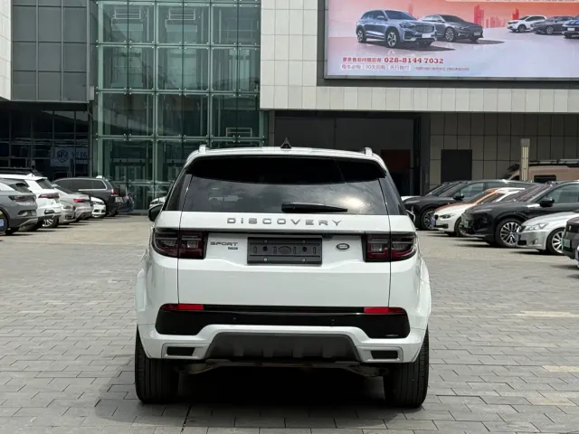Land Rover Discovery Sport — Фото автомобиля 6