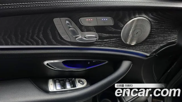 Mercedes-Benz E-Class W213 — Фото автомобиля 29