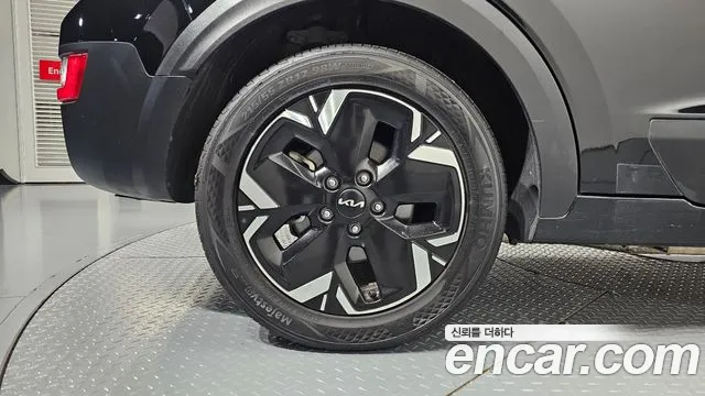 Kia Niro New — Фото автомобиля 5