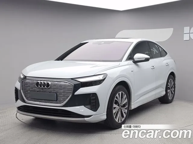 Фотография автомобиля — Audi Q4 e-tron F4