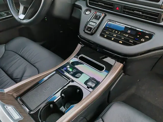 Honda Odyssey — Фото автомобиля 10