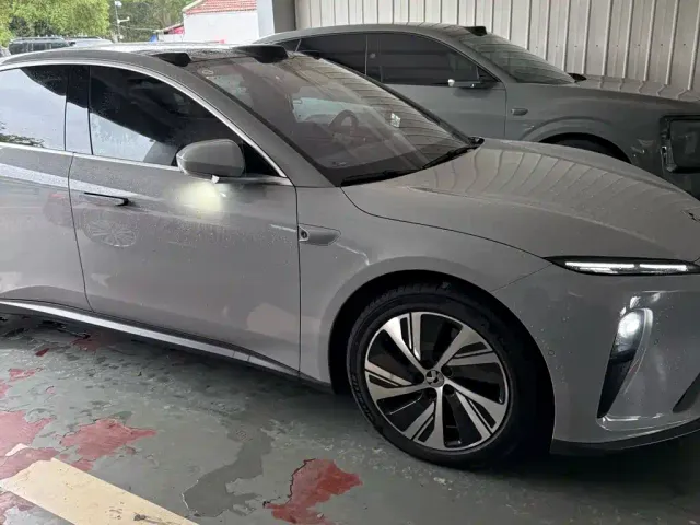 Nio ET5 — Фото автомобиля 3