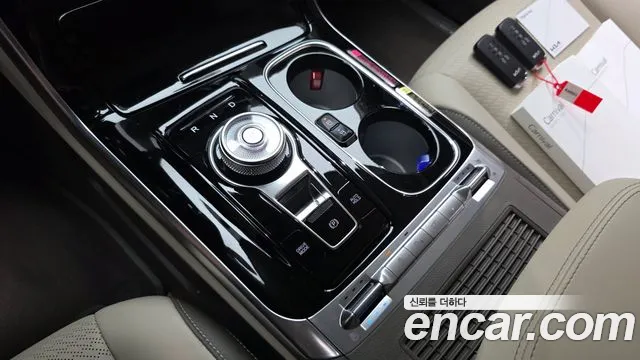 Kia Canival Carnival 4 поколение Бензин 9 мест Hi-Limousine — Фото автомобиля 7