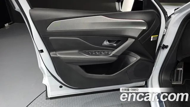 Peugeot 408 — Фото автомобиля 24