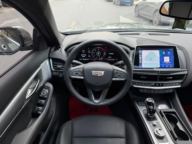 Cadillac CT5 — Фото автомобиля 11