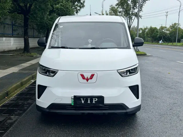 Wuling Yangguang — Фото автомобиля 2