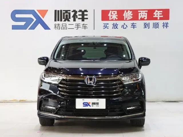 Honda Odyssey — Фото автомобиля 2