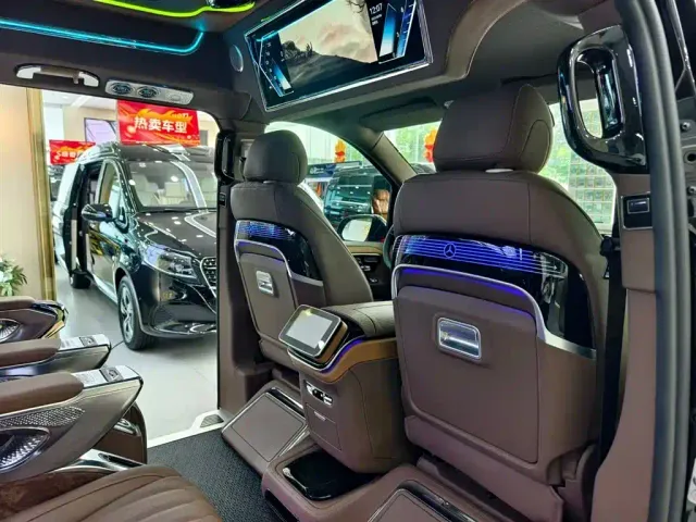 Mercedes-Benz Vito — Фото автомобиля 12