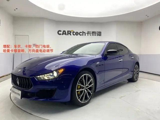 Фотография автомобиля — Maserati Ghibli