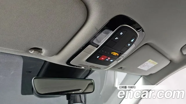 Hyundai Santafe Новый Santa Fe Дизель 2.2 2WD — Фото автомобиля 18
