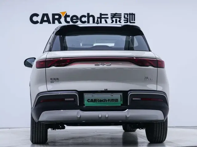 BYD Yuan UP — Фото автомобиля 3