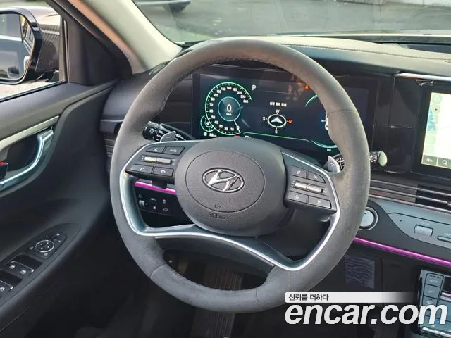 Hyundai Grandeur — Фото автомобиля 12