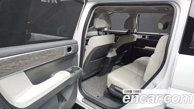 Hyundai Santafe — Фото автомобиля 25