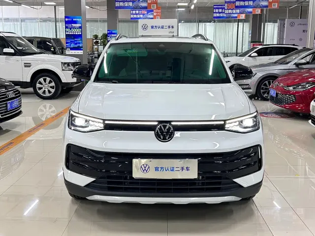 Volkswagen Tharu — Фото автомобиля 2