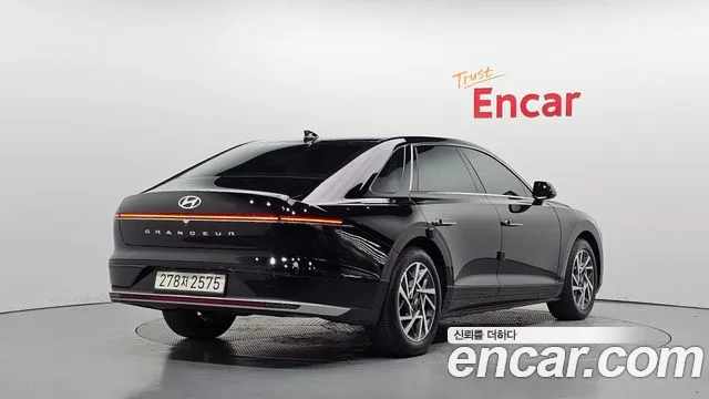 Hyundai Grandeur GN7 — Фото автомобиля 2