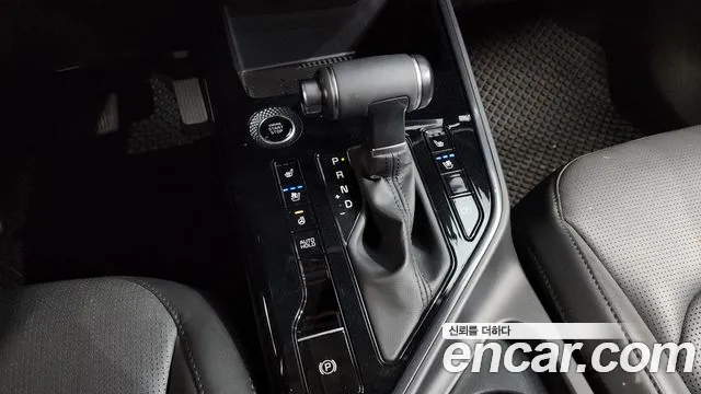 Kia Niro The All New Niro — Фото автомобиля 12